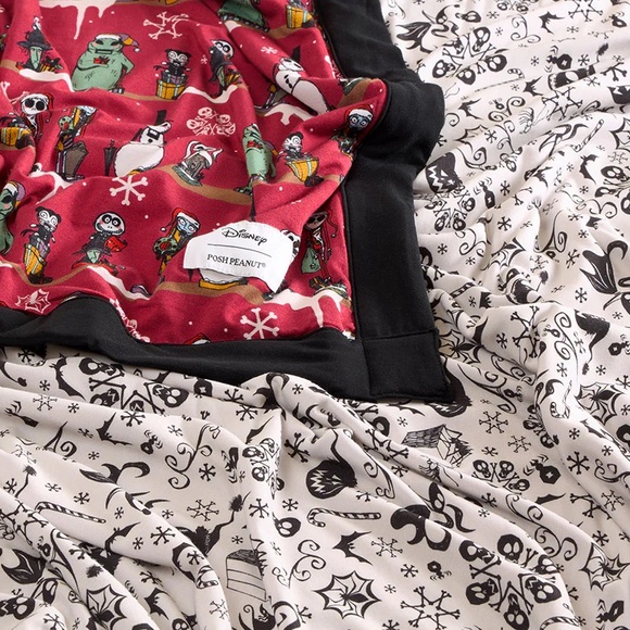 Posh Peanut Luxe Patoo Bamboo Blanket - Disney NBC, Folly and Fright - Picture 9 of 9